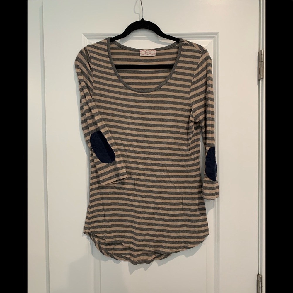 3/4 length elbow patch tee